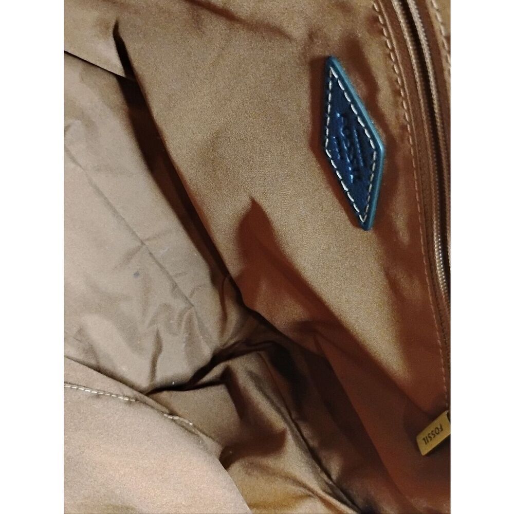 USED Fossil Tote - Picture 5 of 9